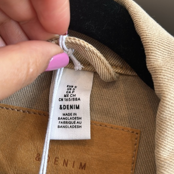 H&M tan jean jacket size S NEW with tags - Picture 4 of 5